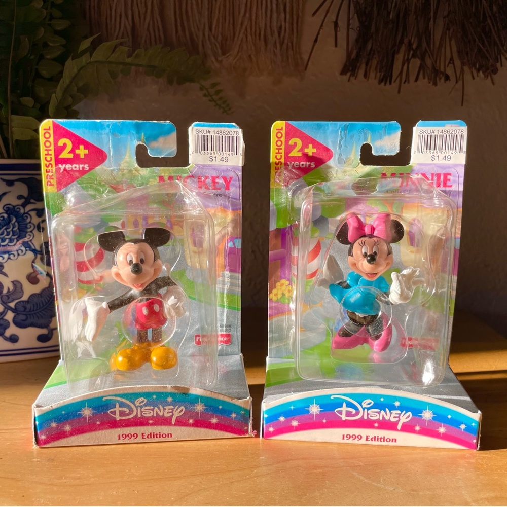 Vintage 1999 Edition Mickey Mouse & Minnie Collectible Figures Fisher Price New